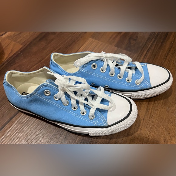 Converse Light Blue High-Tops - Picture 1 of 7